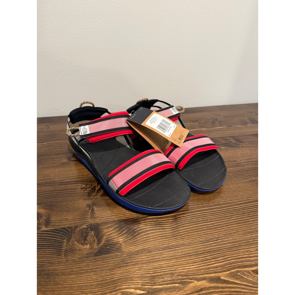 The North Face Mens Skeena Sport Sandal Red Black Blue Yellow Size 11‎